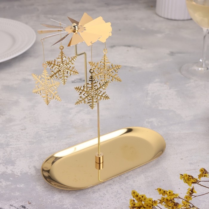 Подсвечник "Карусель со снежинками", золотая, металл, 8,5 х 18 см