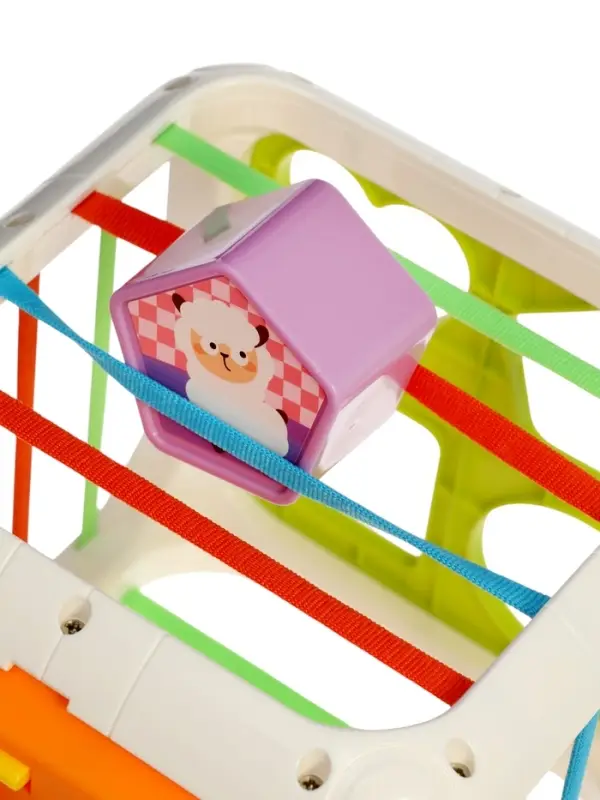 Сортер "Кубик" с шестеренками и фигурами