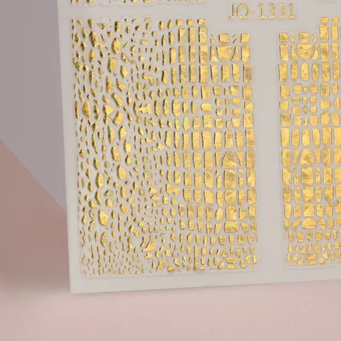 Наклейки для ногтей «Аллигатор», фольгированные, цвет золотистый