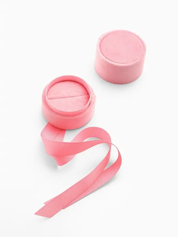 Футляр под серьги, кольцо &laquo;Сюрприз&raquo;, корейский бархат, 5.8&times;5.3 см, светло-розовый