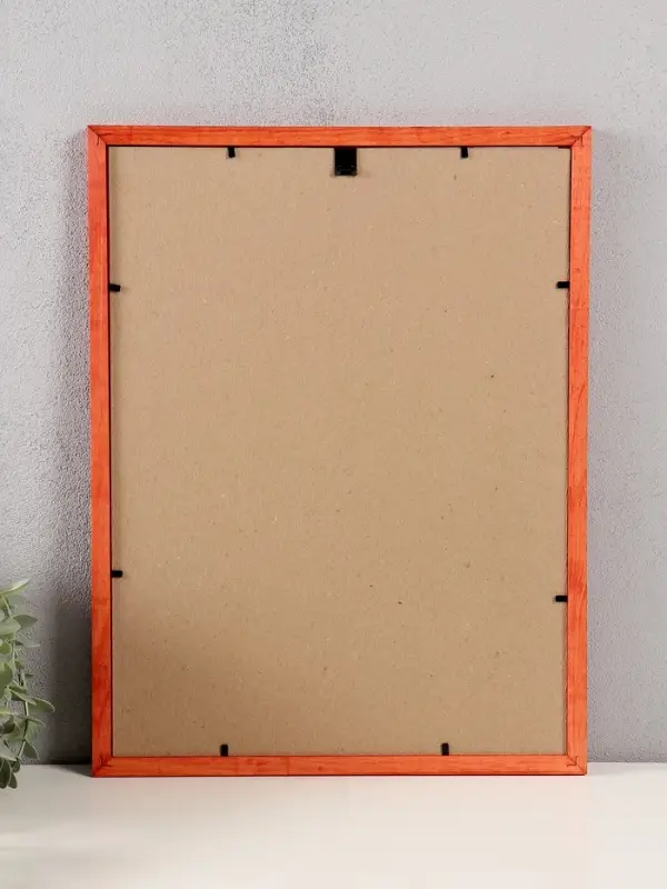 Фоторамка дерево 30х40 см, махагон №2 (пластиковый экран) Фоторамка дерево 30х40 см, махагон №2 (пластиковый экран)