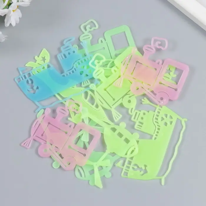 Набор наклеек интерьерных фосфорных «Транспорт», 10-12 шт., пластик, 19×13 см