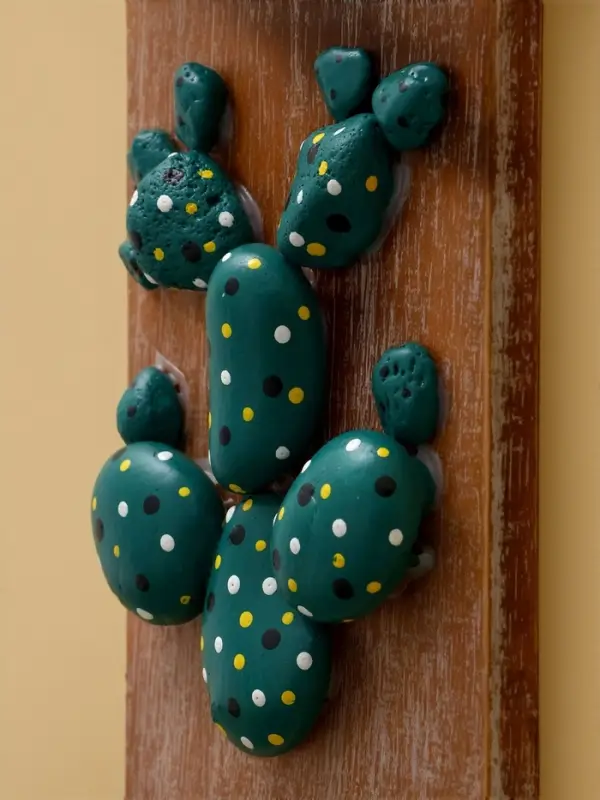 Панно «Кактус», 20×3×10.5 см, дерево албезия