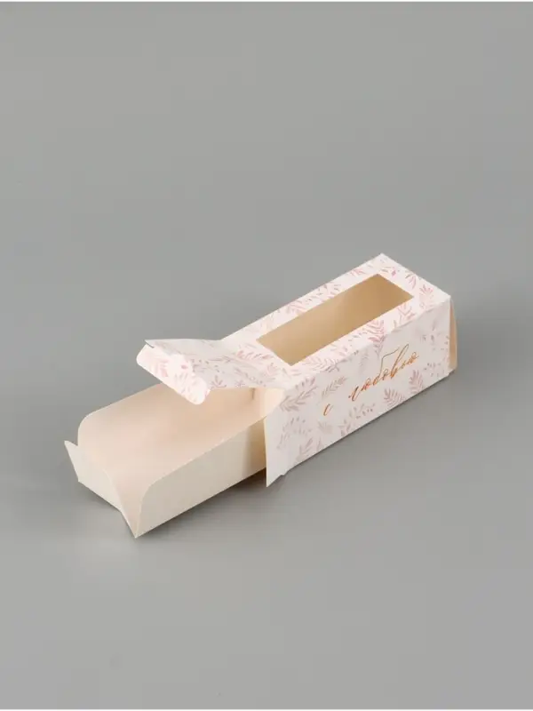 Коробка подарочная с окном &laquo;С любовью&raquo;, 12&times;5.5&times;5.5 см, самосборная