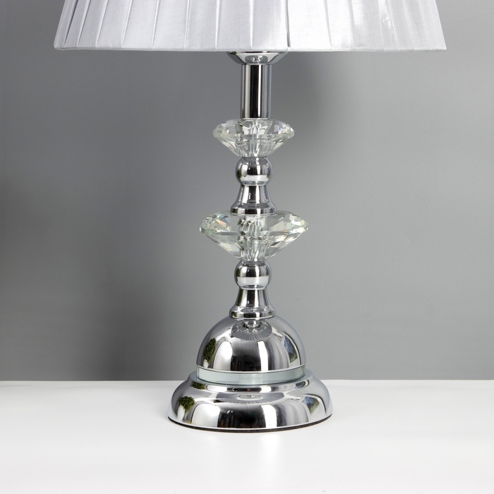 Лампа настольная Лампа настольная "Антураж" 1х40Вт Е27+ LED подсветка 3Вт хром 28х28х46см