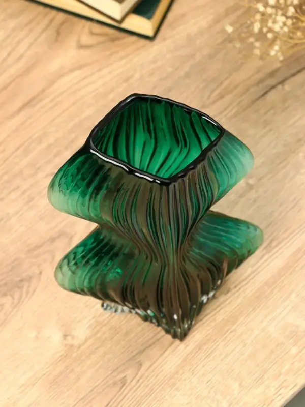 Ваза стекло настольная "Мэнди" 28,5х17 см, зелёный