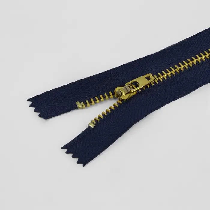 Молния металлическая, №4, неразъёмная, джинсовая, замок автомат, 14 см, тёмно-синяя