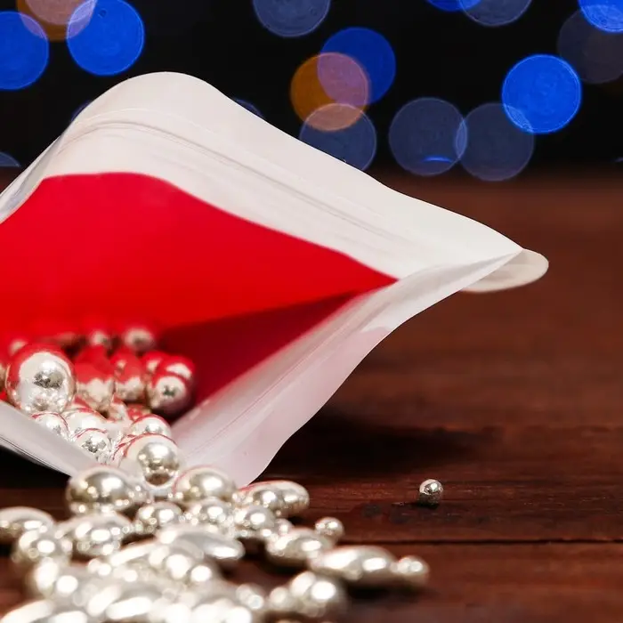 Пакет подарочный «Шапка», с zip - lock застежкой 17×12 см Пакет подарочный «Шапка», с zip - lock застежкой 17×12 см