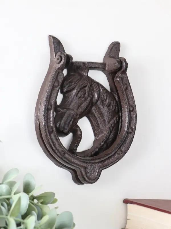 Дверной молоток чугун "Конь в подкове" 12х2х15 см