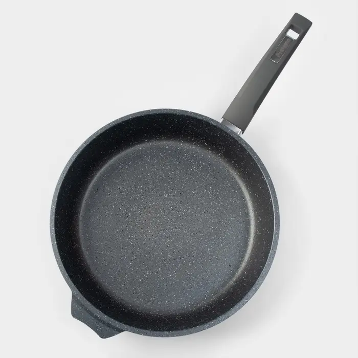 Сковорода Мечта &laquo;Гранит&raquo;, d=28 см, h=7 см, пластиковая ручка, антипригарное покрытие, литой алюминий, серая