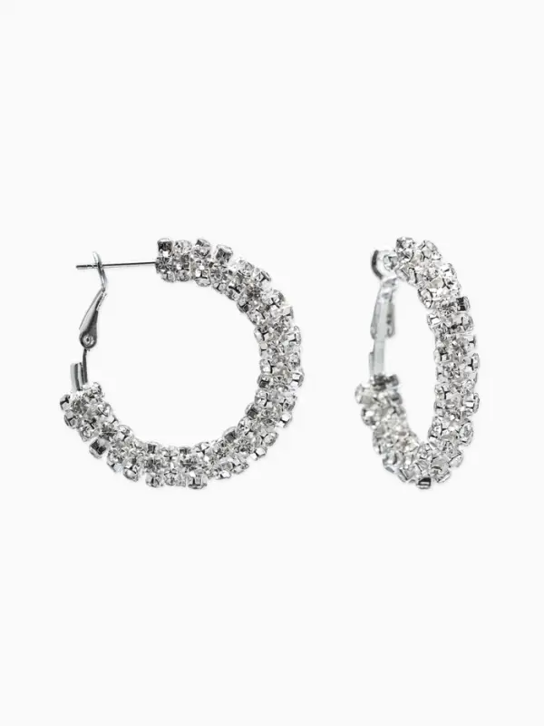 Серьги-кольца со стразами &laquo;Россыпь&raquo; d=3.5 см, белые в серебре