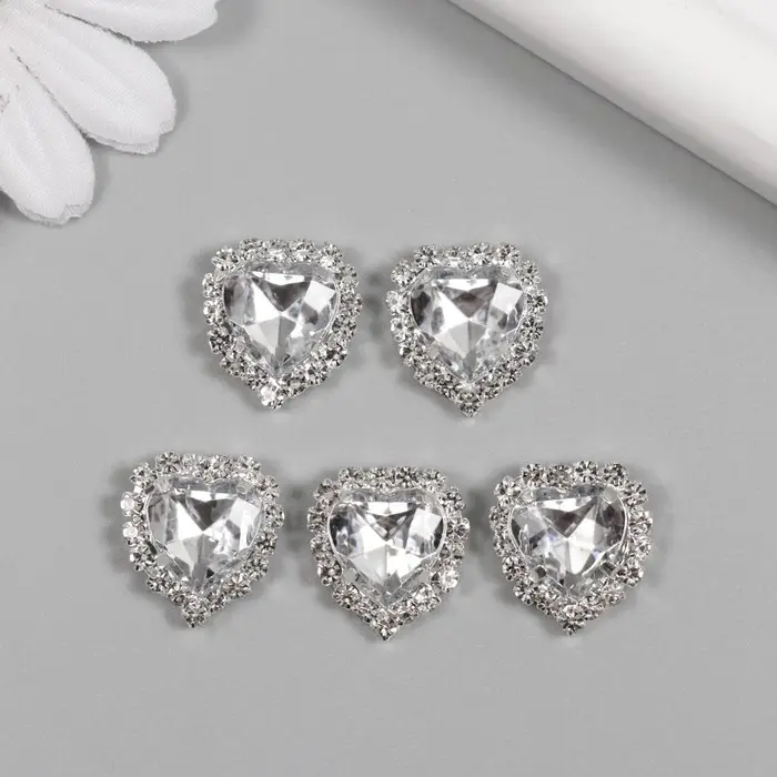 Декор для творчества металл "Медальон сердце в стразах" прозрачный 1,8х1,7 см