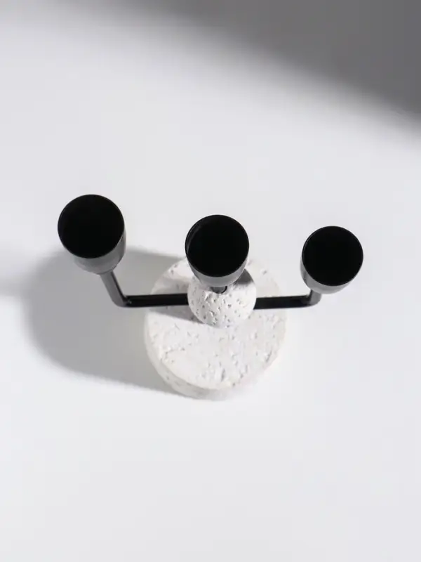 Подсвечник металл, бетон  Подсвечник металл, бетон "Трезубец" d=2 см чёрный 12х6,8х26,23 см