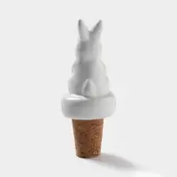 Пробка для бутылки Доляна &laquo;Зайка&raquo;, 10 см, доломит, белая