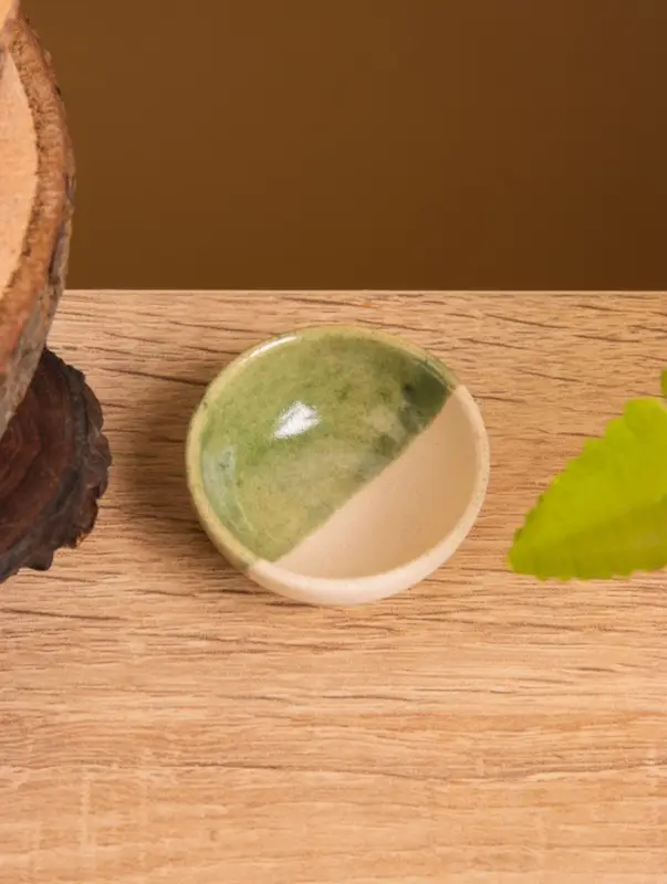 Соусник, 4×4×2 см, керамика, бежево-зелёный Соусник, 4×4×2 см, керамика, бежево-зелёный