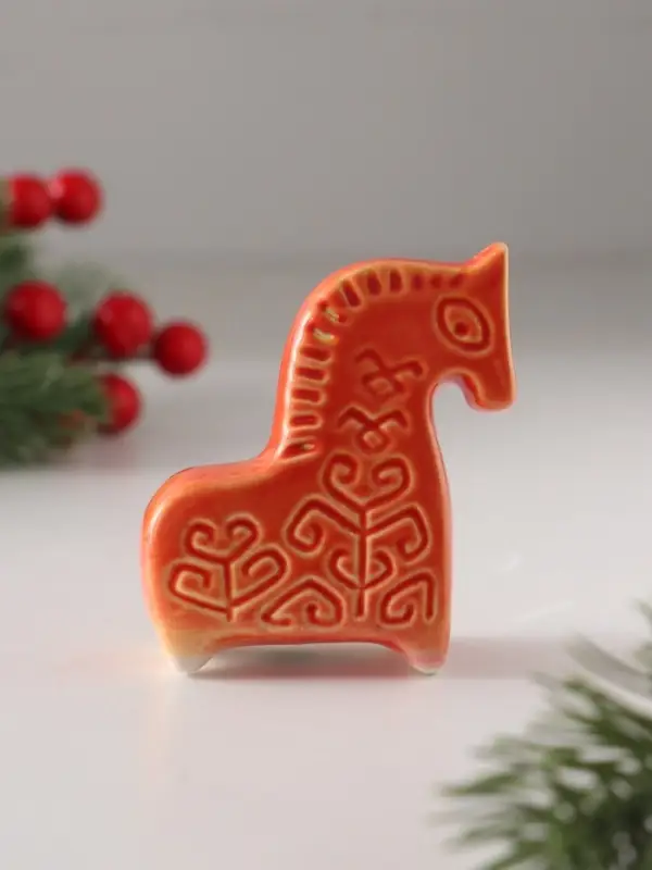 Фигурка фарфор «Конь Древо - славянский символ», эффектарная глазурь, 7 см Фигурка фарфор «Конь Древо - славянский символ», эффектарная глазурь, 7 см