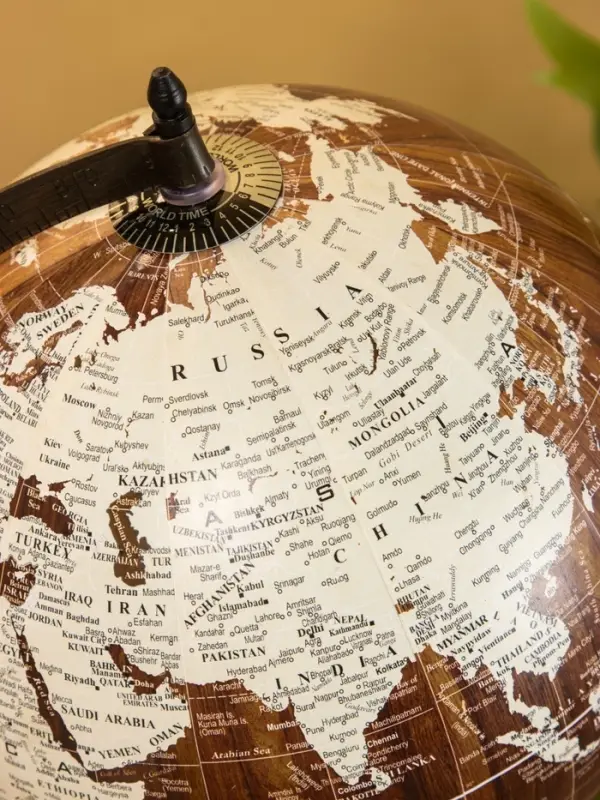 Глобус сувенирный, 23×20×34.5 см, подставка дерево