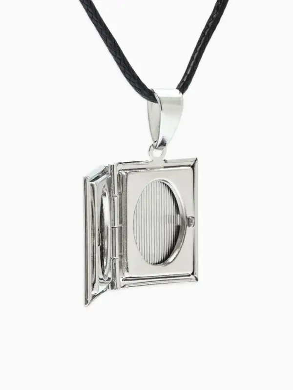 Кулон для фото на шнурке &laquo;Книга&raquo;, цвет серебро на чёрном шнурке, 45 см