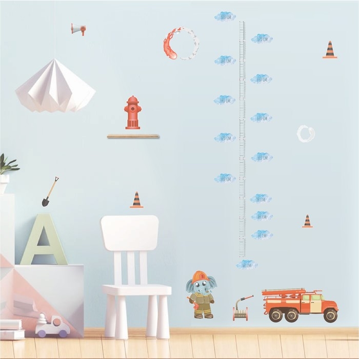 Наклейка интерьерная цветная ростомер  Наклейка интерьерная цветная ростомер "Пожарная машина" 50х70 см