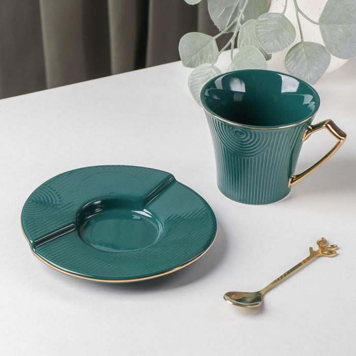 Чайная пара керамическая «Элизабет», 3 предмета: чашка 240 мл, блюдце d=13,5 см, ложка, цвет зелёный Чайная пара керамическая «Элизабет», 3 предмета: чашка 240 мл, блюдце d=13,5 см, ложка, цвет зелёный