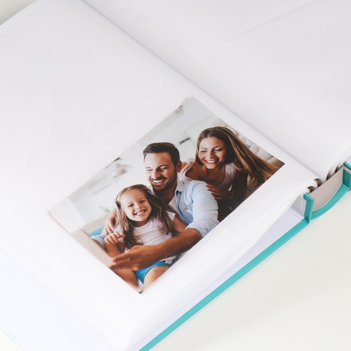 Фотоальбом на 200 фото 13х18 см Фотоальбом на 200 фото 13х18 см "Камера и колибри" серебро, в коробке МИКС 5,8х23,7х29,8 см 993470