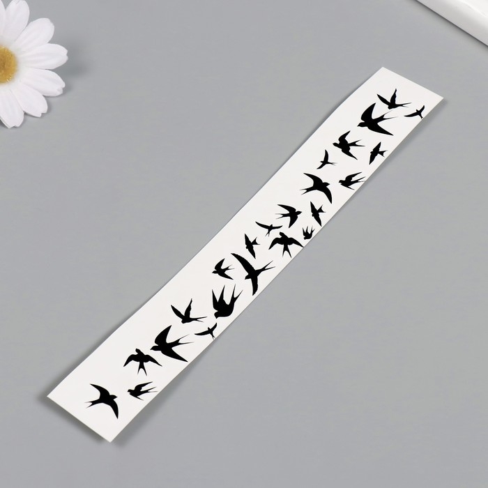 Татуировка на тело чёрная Татуировка на тело чёрная "Браслет. Ласточки" 20х3 см