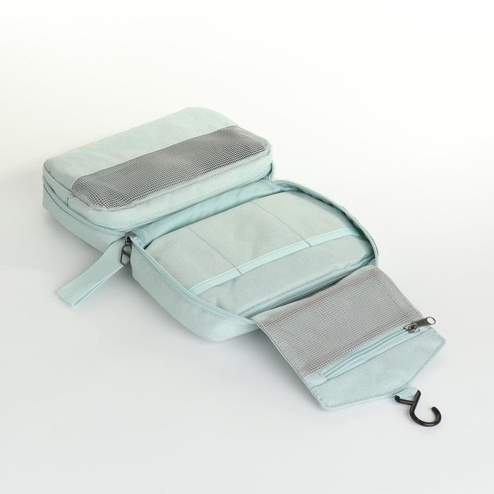 Косметичка на молниях, цвет голубой Косметичка на молниях, цвет голубой