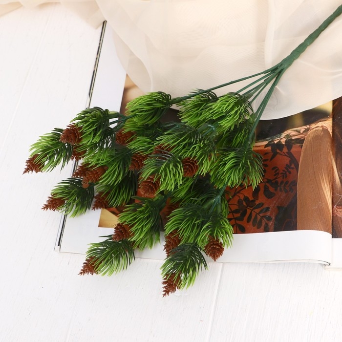 Букет Букет "Хвойный" маленькие шишки, 27 см