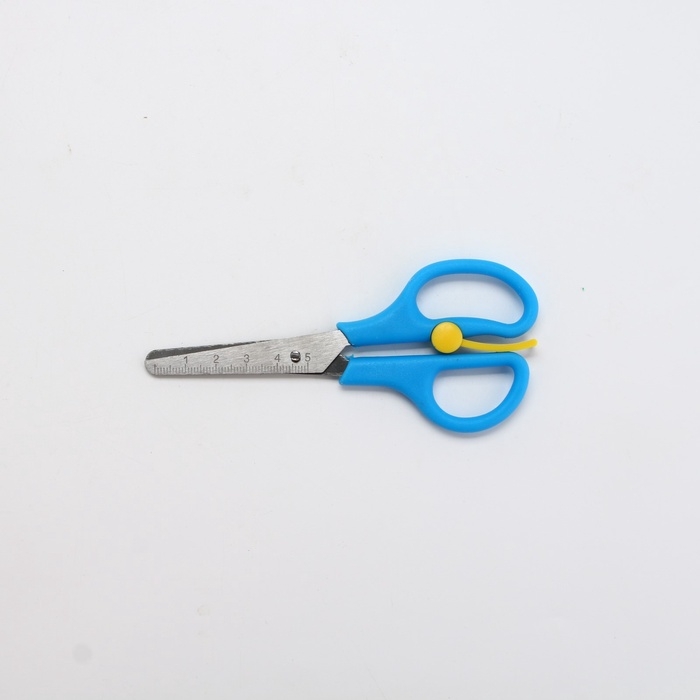 Ножницы детские 13 см, безопасные, с фиксатором Ножницы детские 13 см, безопасные, с фиксатором "ArtFox STUDY"