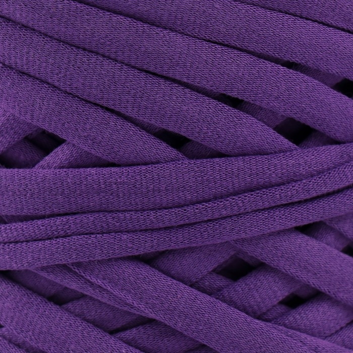 Трикотажная пряжа, ширина 7-9 мм, 100м/295 гр±10% (40 - фиолетовый)