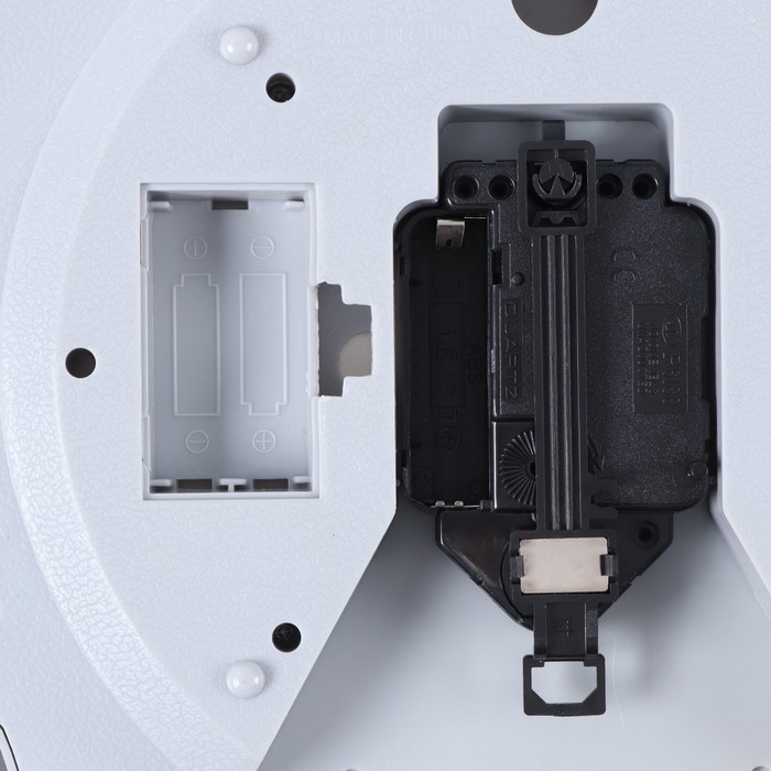 Часы настенные интерьерные детские  Часы настенные интерьерные детские "Слон", дискретный ход, с маятником, 24.5 х 36 х 5.5 см