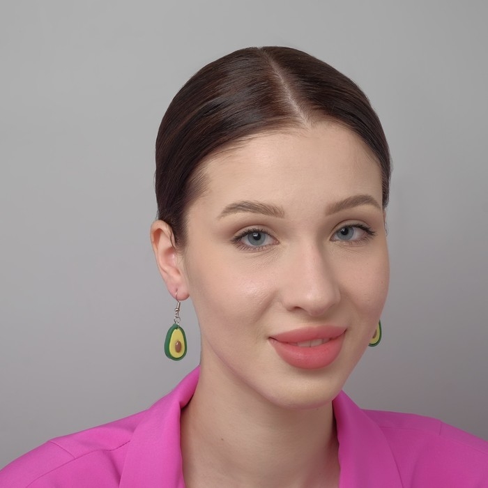 Серьги пластик «Авокадо» крупные, цвет зелёно-коричневый Серьги пластик «Авокадо» крупные, цвет зелёно-коричневый