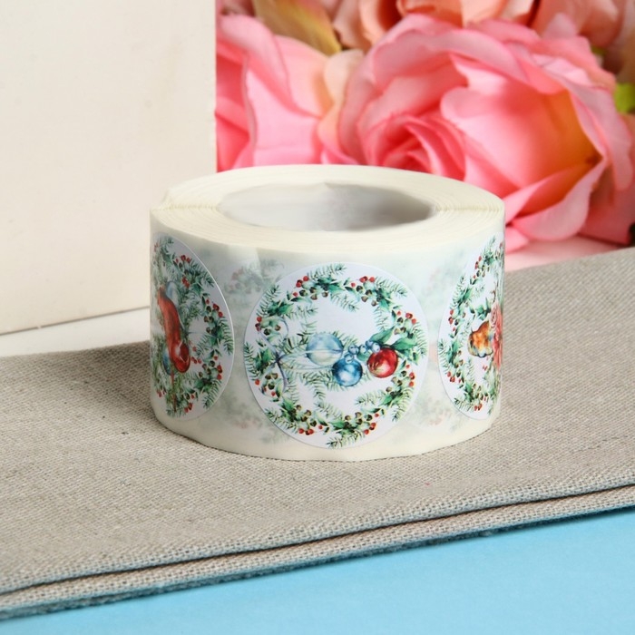 Новый год. Наклейки в рулоне Новый год. Наклейки в рулоне "Венки", 500 шт, 3,8 х 3,8 см