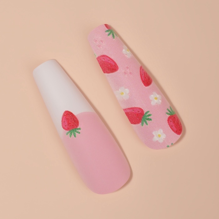 Накладные ногти «Клубничка», 12 шт, с клеевыми пластинами, форма балерина, разноцветные Накладные ногти «Клубничка», 12 шт, с клеевыми пластинами, форма балерина, разноцветные