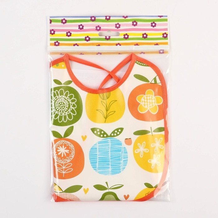 Нагрудник из нетканого полотна с ПВХ покрытием «Яблоки», цвет красный/голубой, р-р. 20х22см Нагрудник из нетканого полотна с ПВХ покрытием «Яблоки», цвет красный/голубой, р-р. 20х22см