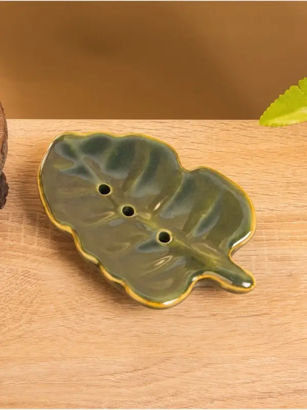 Мыльница &laquo;Опавший лист&raquo;, 15&times;9.5&times;2 см, керамика, зелёно-коричневая