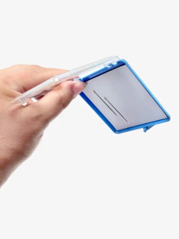 Игольница магнитная &laquo;Пуговки&raquo;, 7&times;8 см, голубая