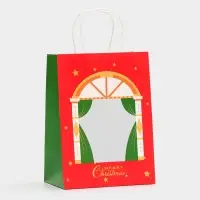 Пакет подарочный с окном &laquo;Театр&raquo; 19&times;26&times;13 см, красный