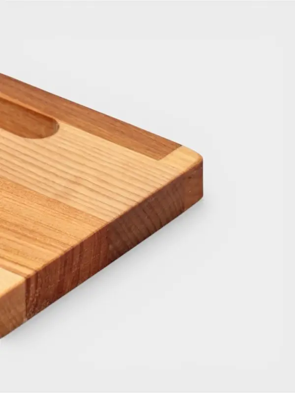 Доска разделочная, пропитана маслом, береза, 25х18х1,8/1,6 см