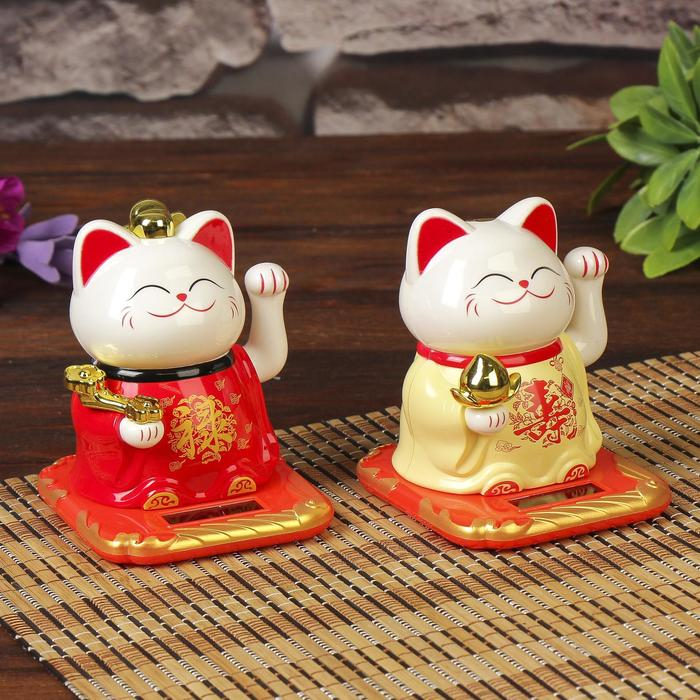 Маятник пластик Маятник пластик "Кот баюн с иероглифами карьера, решимость, долголетие" МИКС 9,5х9,5х8,3 см