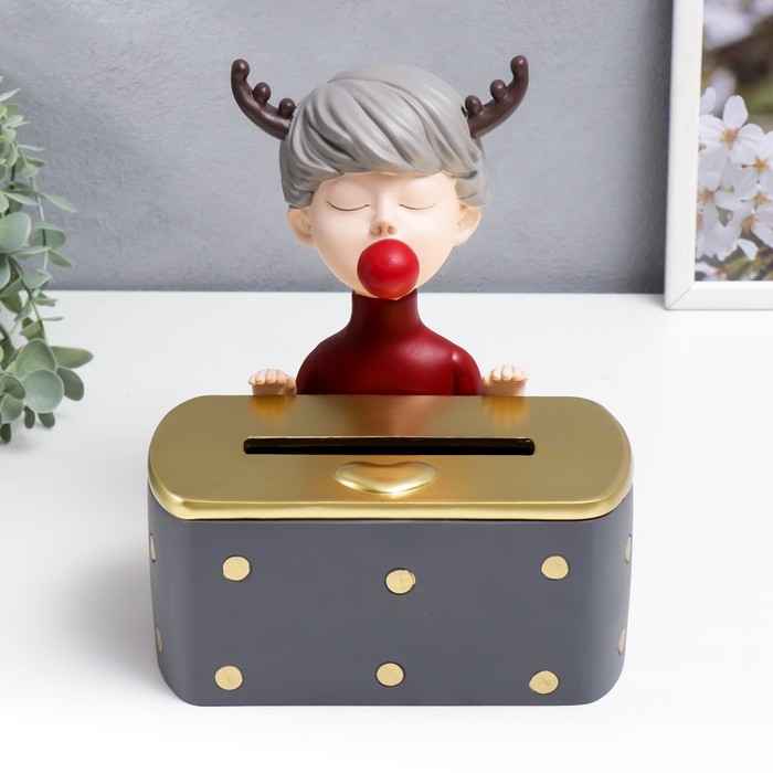 Сувенир полистоун салфетница  Сувенир полистоун салфетница "Девочка с оленьими рожками с красным пузырём" 22х26х19 см
