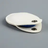 Брелок чехол для магнитных ключей, капля, белый 4,4х5,5 см