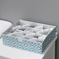 Органайзер для хранения белья Доляна &laquo;Лагуна&raquo;, 24 ячейки, с прозрачной крышкой, 38&times;30&times;10 см, бирюзовый