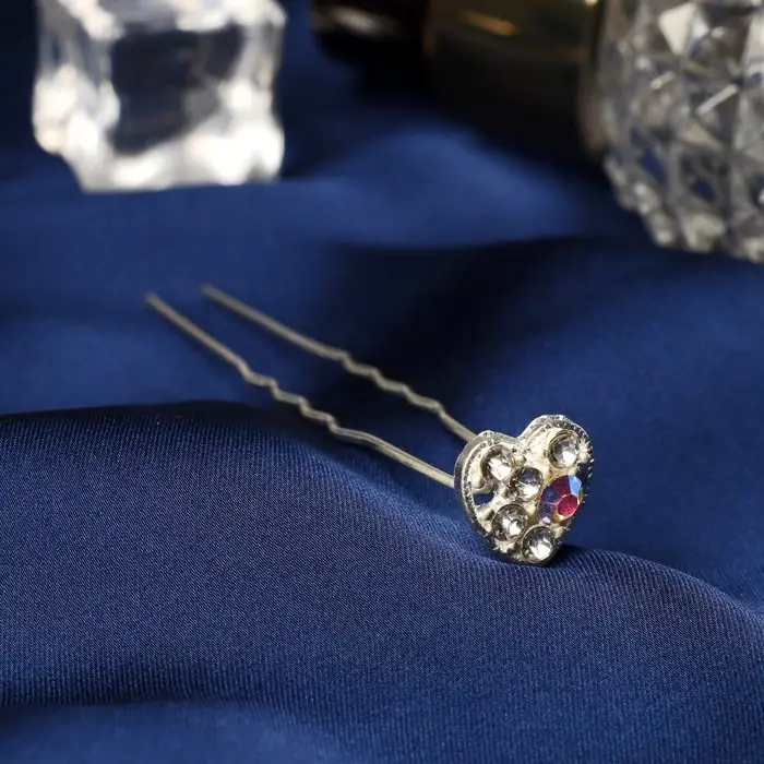 Шпилька для волос «Блестящее сердце», 1×6.5 см, серебро