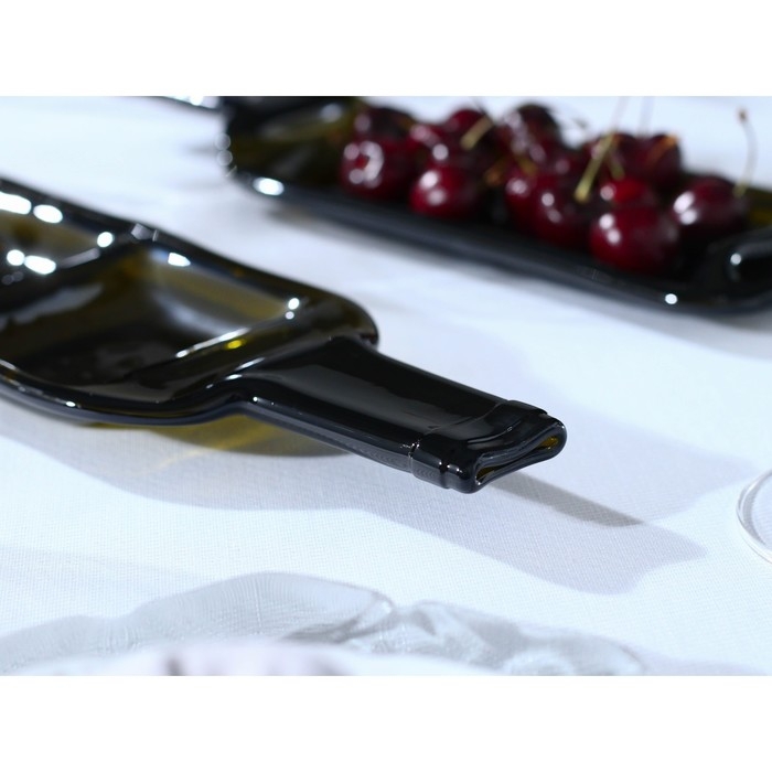 Менажница из бутылки «Селена», 30×15×2 см, с двумя отделениями