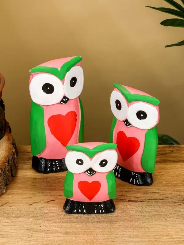 Набор сувенирный «Совята с сердечком», h=15 см, h=13 см, h=10 см, дерево, розово-зелёный