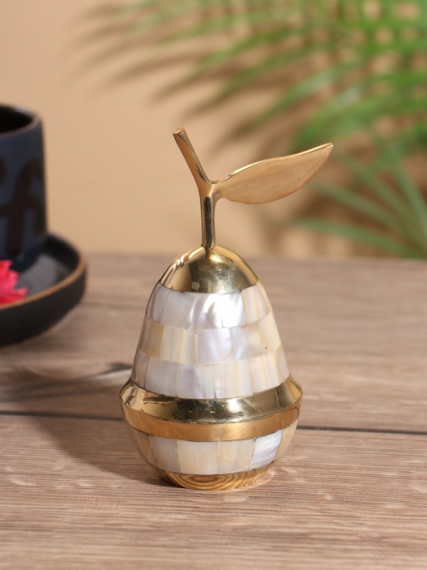 Шкатулка «Груша», латунь с перламутром, 6×6×12 см, белая Шкатулка «Груша», латунь с перламутром, 6×6×12 см, белая