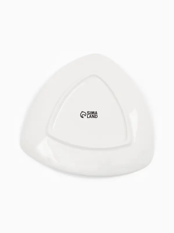 Тарелка «Новогодняя ель», 18 х 18 см Тарелка «Новогодняя ель», 18 х 18 см