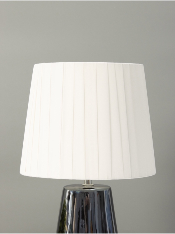 Настольная лампа Настольная лампа "Грация" 1х40Вт Е14 глубинный синий перламутр 22х22х41см