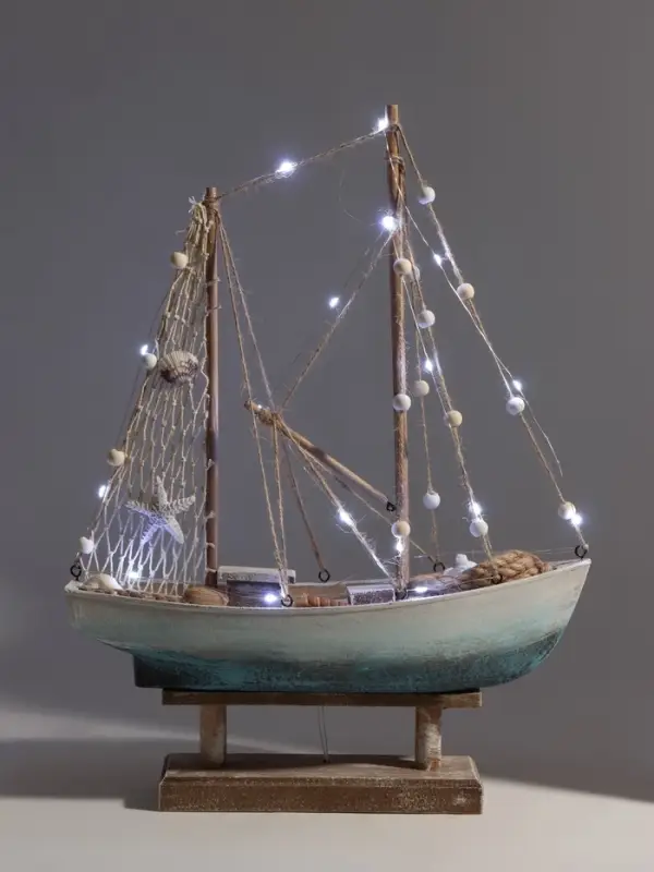Фигурка декоративная &laquo;Корабль с сетью-парусом&raquo;, дерево, LED, 2хАА, 36&times;11&times;47 см